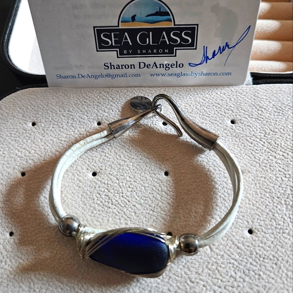 SEA GLASS LEATHER WRAP BRACELET BY SHARON DEANGELO - Picture 3 of 9